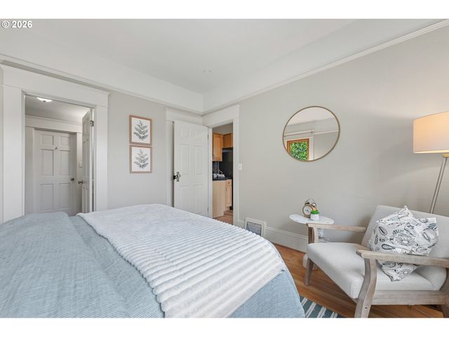 5025 Ne 24TH Ave, Portland, OR 97211