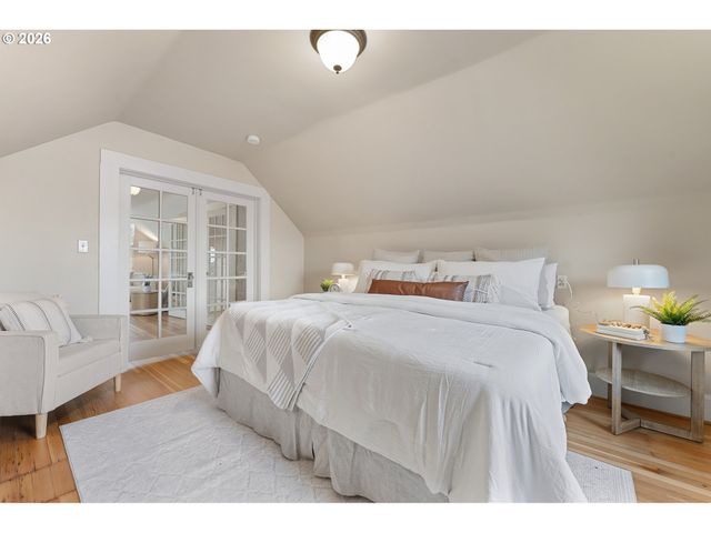 5025 Ne 24TH Ave, Portland, OR 97211