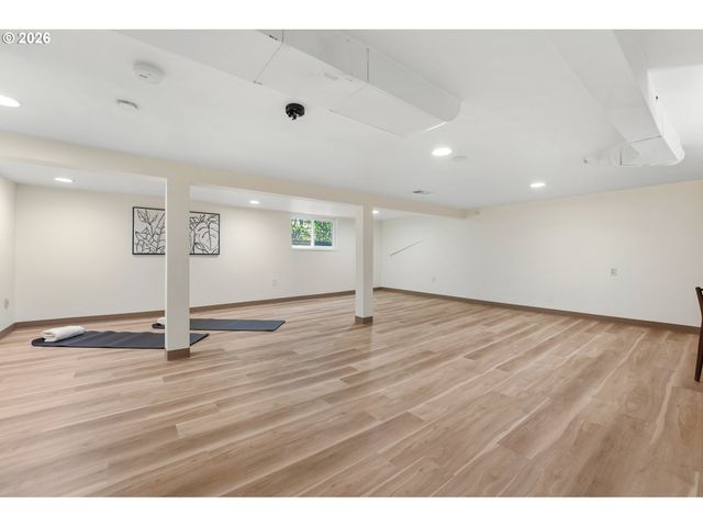 5025 Ne 24TH Ave, Portland, OR 97211