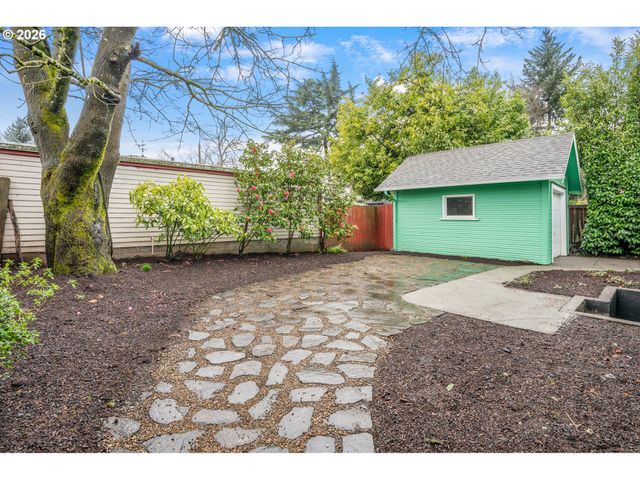5025 Ne 24TH Ave, Portland, OR 97211