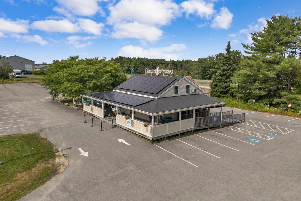150 U.S. 1, Freeport, ME 04032 — exterior