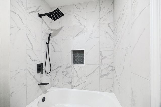 903 Wax Myrtle Lane, Houston, TX 77079