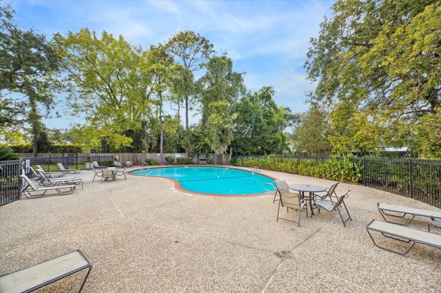 903 Wax Myrtle Lane, Houston, TX 77079