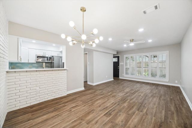 903 Wax Myrtle Lane, Houston, TX 77079