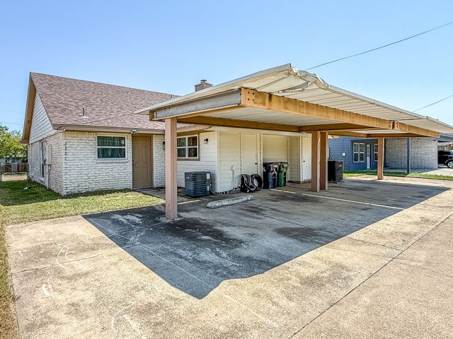 2734 Sherry Street, Arlington, TX 76014