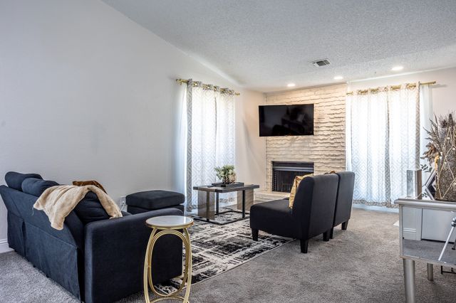 2734 Sherry Street, Arlington, TX 76014