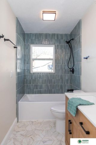 317 E 16th Street, York, NE 68467