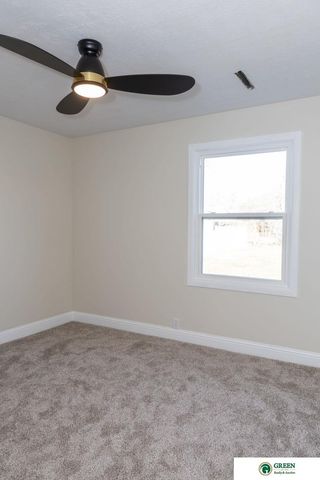 317 E 16th Street, York, NE 68467