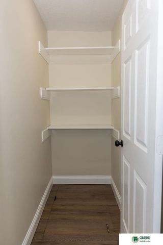 317 E 16th Street, York, NE 68467