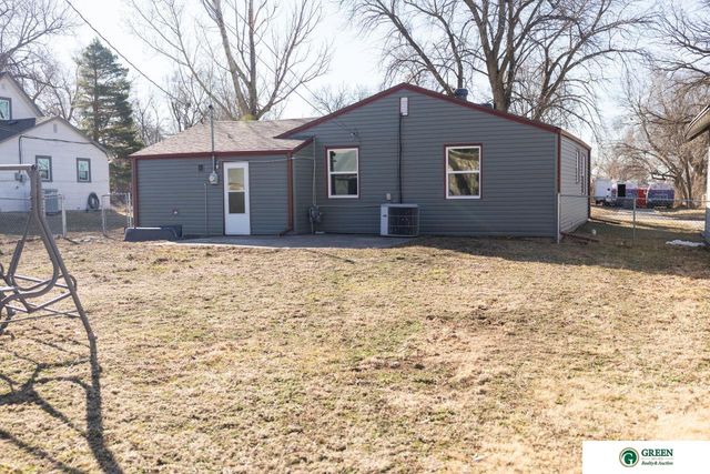 317 E 16th Street, York, NE 68467