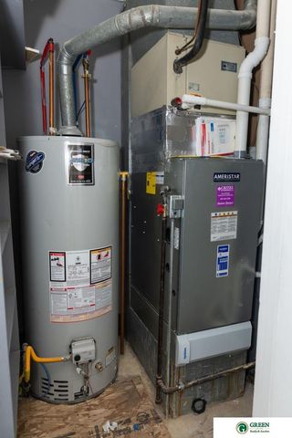 317 E 16th Street, York, NE 68467