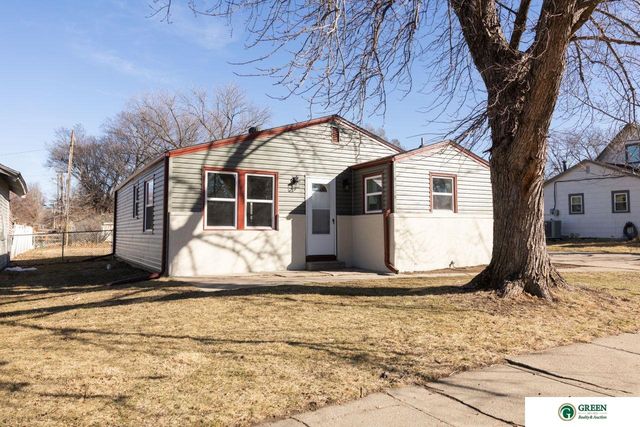 317 E 16th Street, York, NE 68467