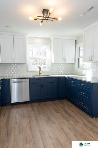 317 E 16th Street, York, NE 68467