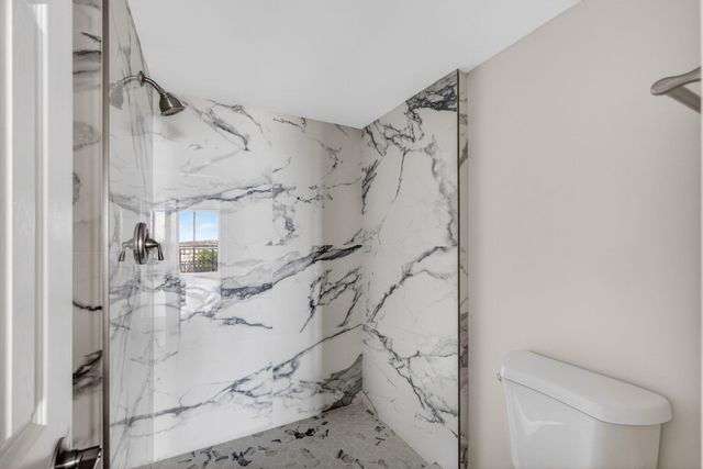 136 Lakeshore Drive 511, North Palm Beach, FL 33408