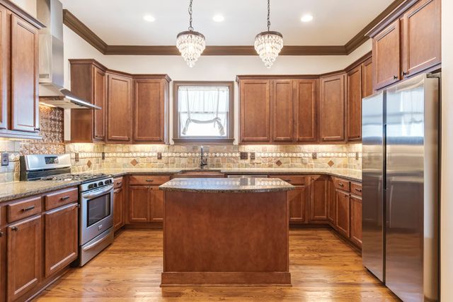 1100A W Grove Ave, Nashville, TN 37203