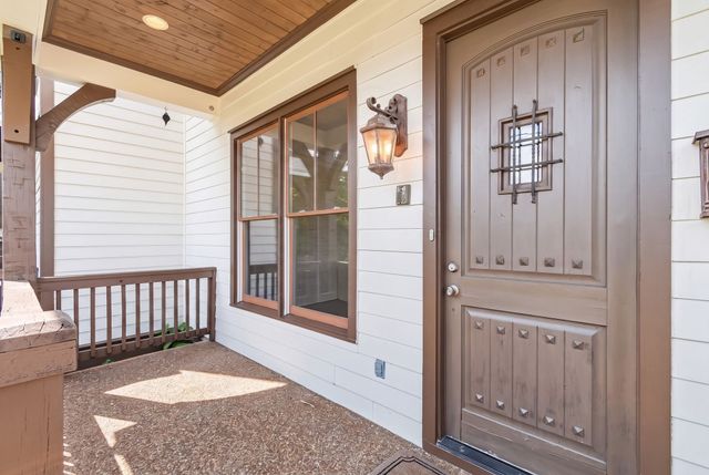 1100A W Grove Ave, Nashville, TN 37203