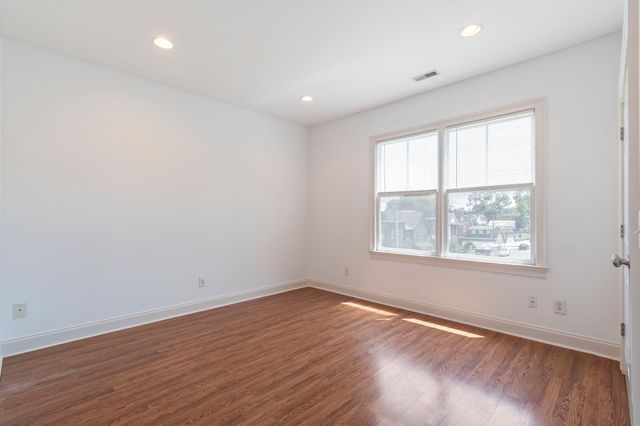 1100A W Grove Ave, Nashville, TN 37203