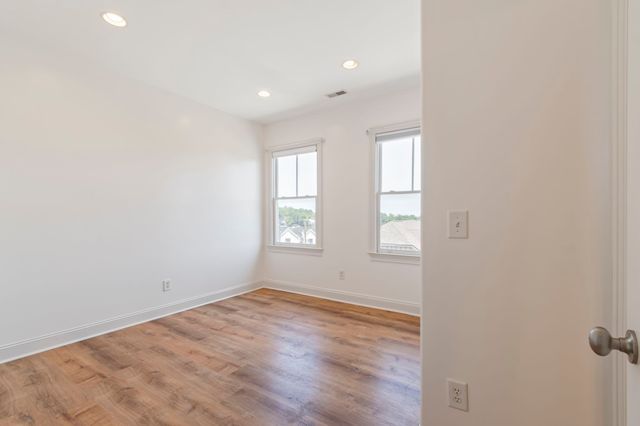 1100A W Grove Ave, Nashville, TN 37203
