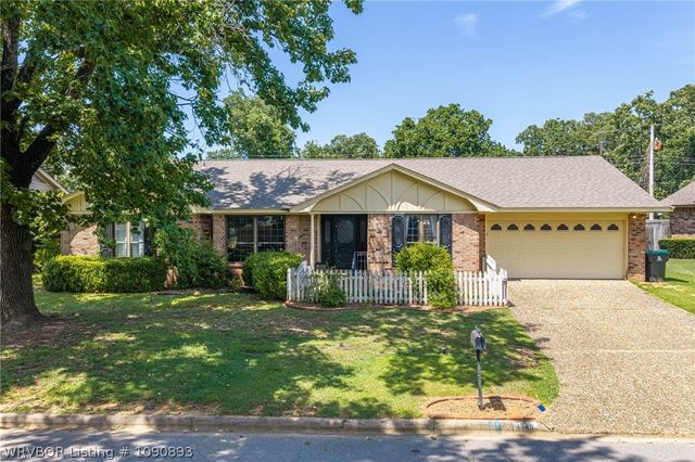 4308 S 35th Drive, Fort Smith, AR 72903
