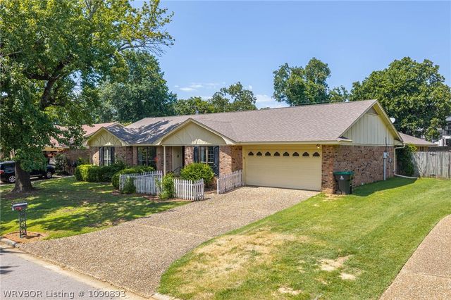 4308 S 35th Drive, Fort Smith, AR 72903