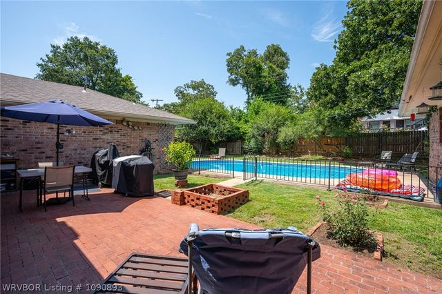 4308 S 35th Drive, Fort Smith, AR 72903