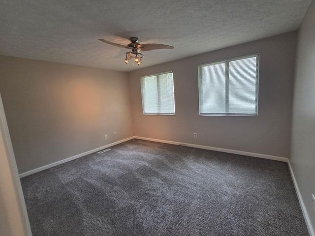 5225 Wolf Run, Columbus, OH 43230