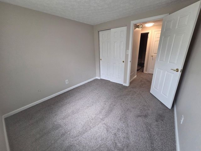 5225 Wolf Run, Columbus, OH 43230