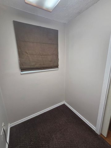 5225 Wolf Run, Columbus, OH 43230
