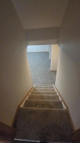 5225 Wolf Run, Columbus, OH 43230