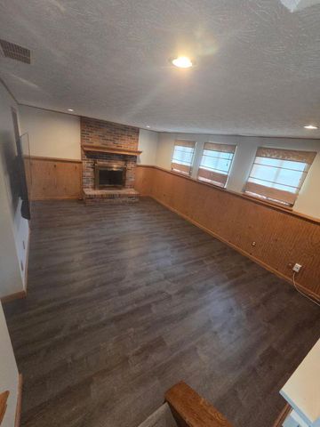 5225 Wolf Run, Columbus, OH 43230