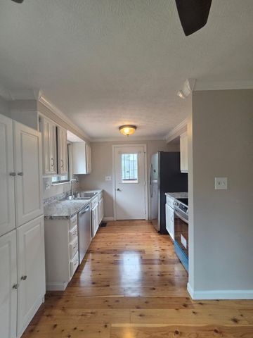 5225 Wolf Run, Columbus, OH 43230