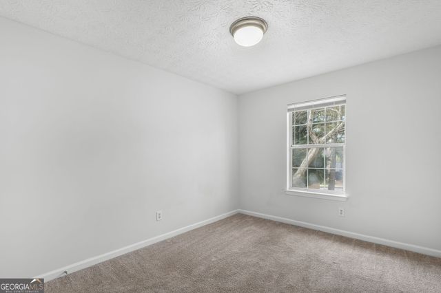 510 Saint James Court, Lawrenceville, GA 30044