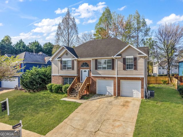 510 Saint James Court, Lawrenceville, GA 30044