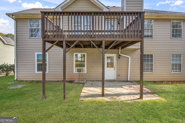 510 Saint James Court, Lawrenceville, GA 30044