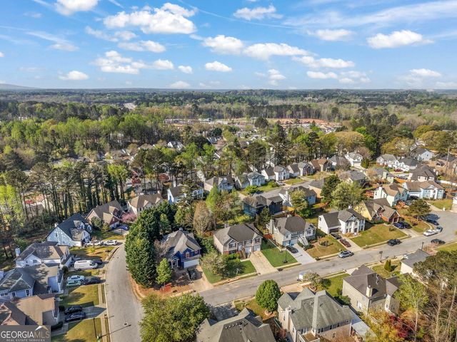 510 Saint James Court, Lawrenceville, GA 30044