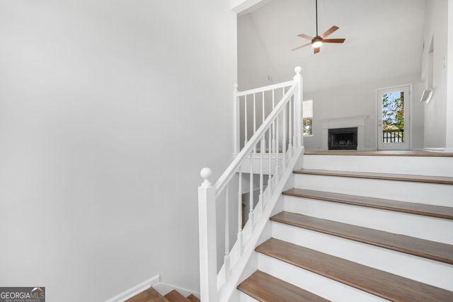 510 Saint James Court, Lawrenceville, GA 30044