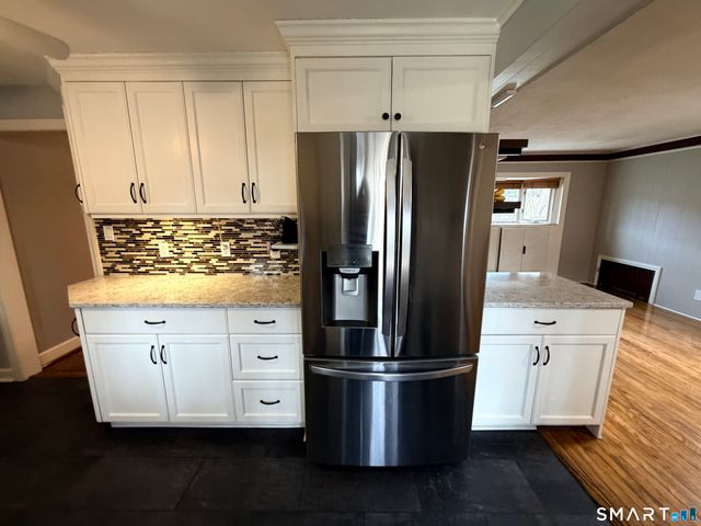 39 Pendleton Road, New Britain, CT 06053