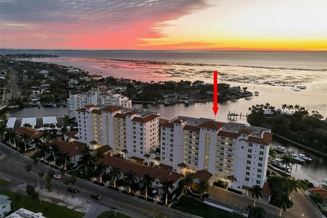 1325 SNELL ISLE BOULEVARD NE 302, St Petersburg, FL 33704