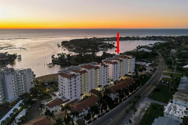 1325 SNELL ISLE BOULEVARD NE 302, St Petersburg, FL 33704