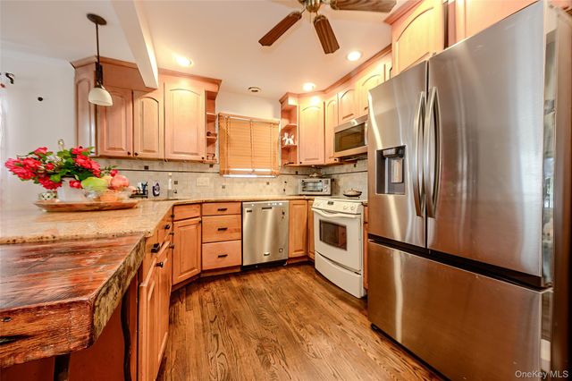 2477 Margaret Street, Bellmore, NY 11710