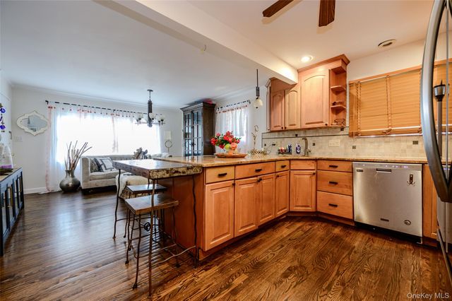 2477 Margaret Street, Bellmore, NY 11710