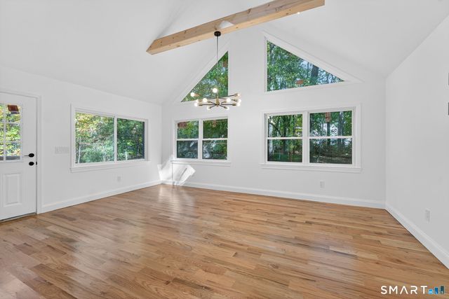 13 Willow Lane, East Lyme, CT 06333