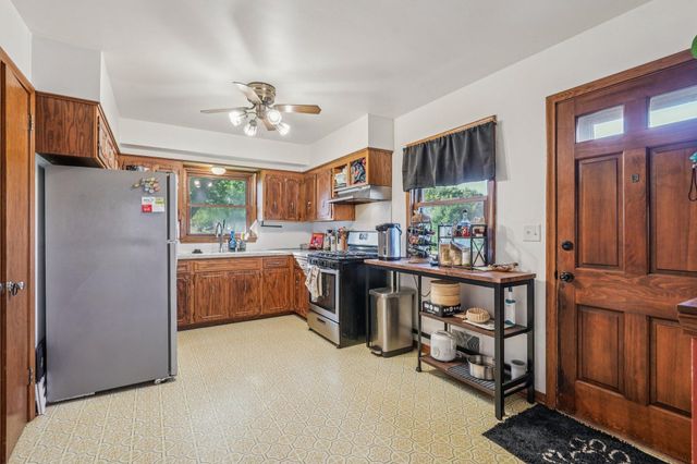 4256 Jackson Street NE, Columbia Heights, MN 55421