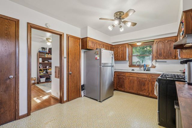 4256 Jackson Street NE, Columbia Heights, MN 55421