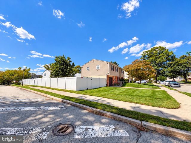 8600 CATHEDRAL CIR, Philadelphia, PA 19128