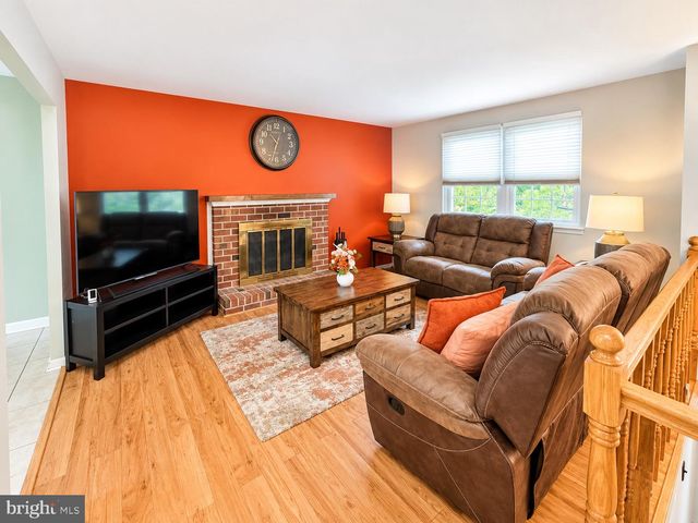 8600 CATHEDRAL CIR, Philadelphia, PA 19128