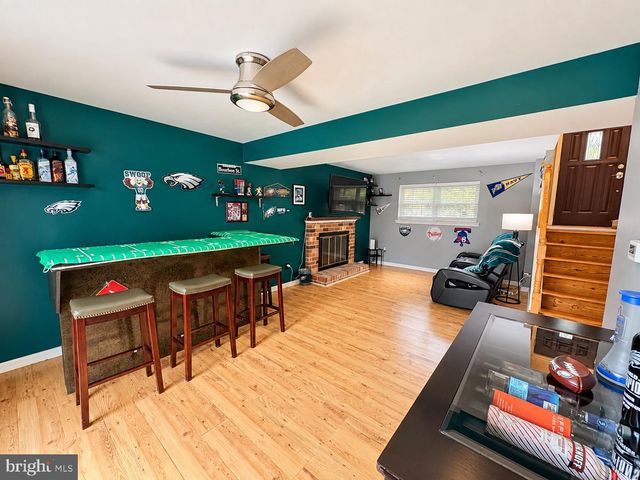 8600 CATHEDRAL CIR, Philadelphia, PA 19128