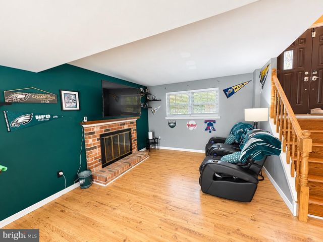 8600 CATHEDRAL CIR, Philadelphia, PA 19128