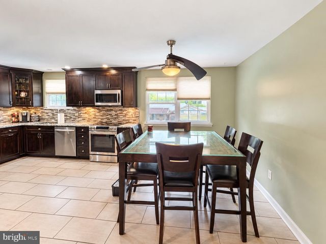 8600 CATHEDRAL CIR, Philadelphia, PA 19128