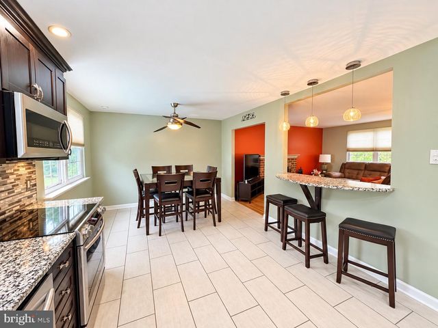 8600 CATHEDRAL CIR, Philadelphia, PA 19128